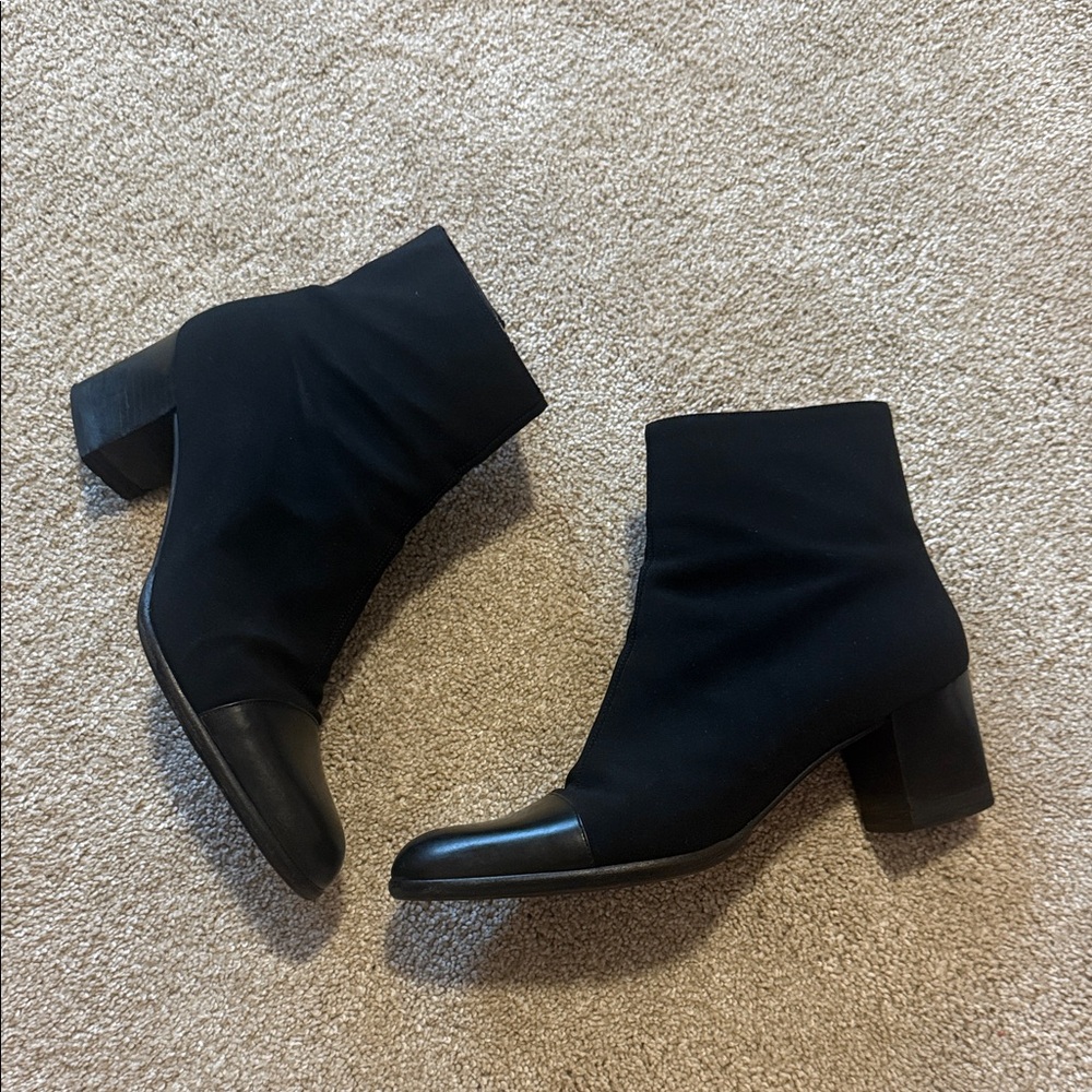 Salvatore Ferragamo Women's black Ankle Boots with Block Heel